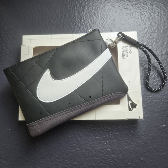 Nike Handbags - Nike Black and White Blazer Wristlet Bag